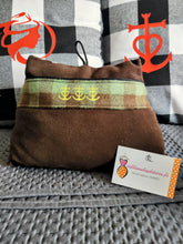 Charger l'image dans la galerie, BLOQUE-PORTE CAMARGUAIS XL