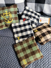 Charger l'image dans la galerie, PETITE TROUSSE en tissu couverton