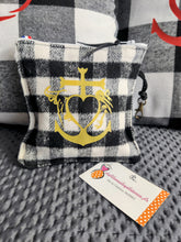 Charger l'image dans la galerie, PETITE TROUSSE en tissu couverton