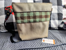 Charger l'image dans la galerie, SAC/ BESACE COUVERTON CAMARGUE en Cuir (PU)