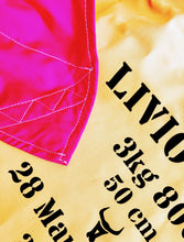 Charger l'image dans la galerie, CAPOTE DE TORERO Personnalisable (nom/prénom/date/heure/poids) ou (nom/prénom)