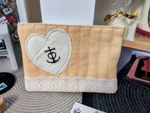 Charger l'image dans la galerie, TROUSSE "je t'aime" collection saint Valentin