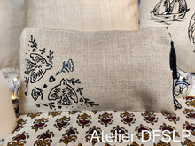 Charger l'image dans la galerie, GRANDE TROUSSE / POCHETTE "GIPSY" BOHÊME avec Fermeture éclair et Pompon