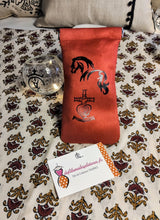 Charger l'image dans la galerie, ETUI à Lunettes "Taurin Camargue"