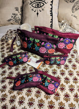 Charger l'image dans la galerie, SAC ou ENSEMBLE POCHETTE /PORTE- MONNAIE, "FLEURS BOHEMES"