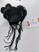 Charger l'image dans la galerie, Paire d'épaulettes "fleurs" à cliper ou à epingler (2 Hombreras Flamencas)