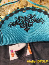 Charger l'image dans la galerie, POCHETTE-SAC bleu canard et noir /CARTERA DE MANO