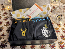 Charger l&#39;image dans la galerie, COFFRET CADEAU DE Caleçon/ BOXERS &quot;CHEVAL/TAUREAU CAMARGUE&quot; LEE COOPER
