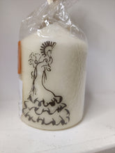 Charger l&#39;image dans la galerie, Bougie avec dessin &quot;Flamenca&quot;ou taurina&quot;
