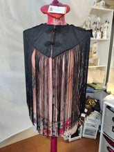 Charger l'image dans la galerie, Mini cape "flamenca"

