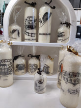 Charger l&#39;image dans la galerie, Bougie &quot;strass&quot; avec dessin &quot;camarguais&quot;
