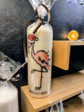 Charger l'image dans la galerie, Bougies avec dessin de "fêtes" Noël 2025
