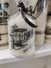 Charger l&#39;image dans la galerie, Bougie avec dessin &quot;nos villes et villages avec leurs legendes&quot;(noir et Blanc)
