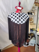 Charger l'image dans la galerie, Mini cape "flamenca"
