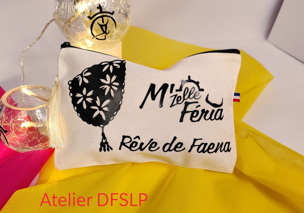 TROUSSE  HOMBRERA/MZELLE FERIA Avec fermeture éclair et pompon