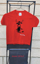 Charger l&#39;image dans la galerie, TEE SHIRT ENFANT ROUGE &quot;Toro Loco&quot;
