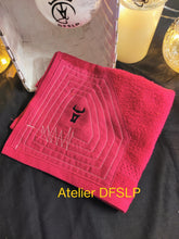 Charger l&#39;image dans la galerie, SERVIETTE  esprit &quot;capote&quot; 50x100 ET
